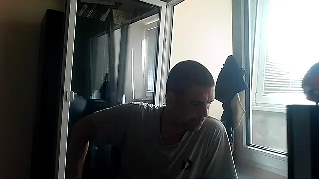 YouWantMe666 online show from 07/28/26, 02:13