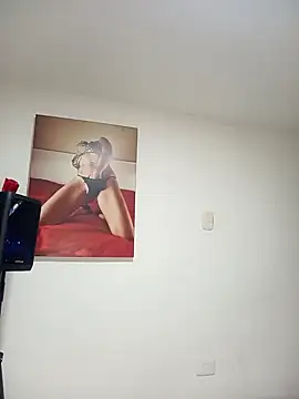 skarleth001 online show from 01/12/25, 02:56