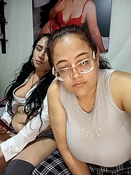 skarleth001 online show from 01/14/25, 11:10
