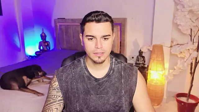 Axel Big cock online show from 06/20/26, 05:16