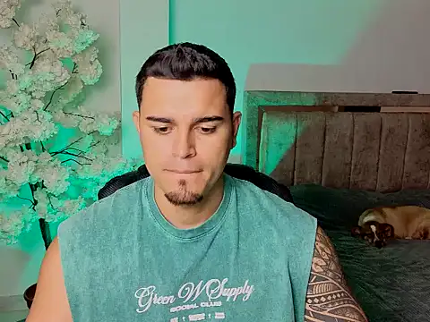 Axel Big cock online show from 07/04/26, 09:54