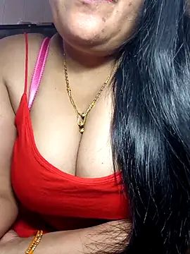 Snapshot of sneha_rose chatting on 03/08/26, 06:17 sneha rose online show from 03/08/26, 06:17