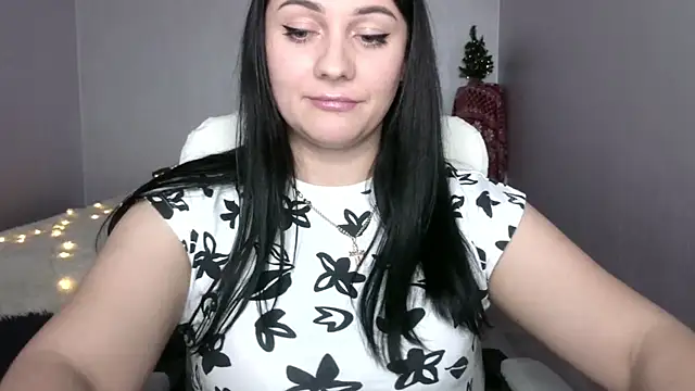 Emelyblum online show from 01/15/25, 07:05