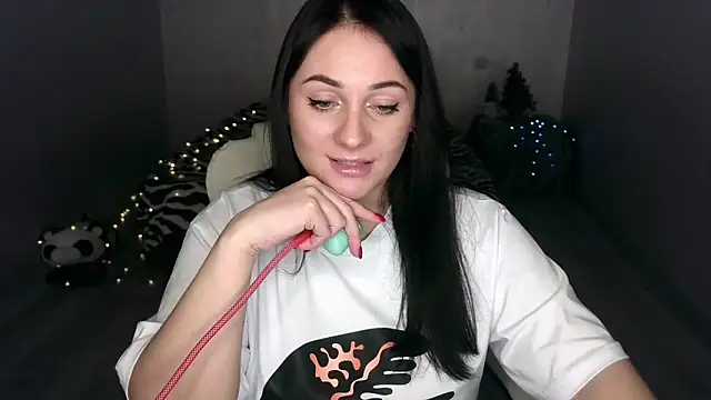 Emelyblum online show from 01/26/25, 02:14