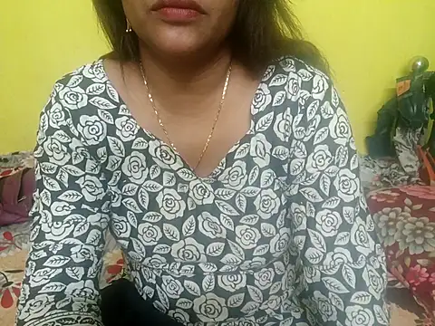 Snapshot of Sexyranibhabhi chatting on 10/18/25, 02:51 Sexyranibhabhi online show from 10/18/25, 02:51