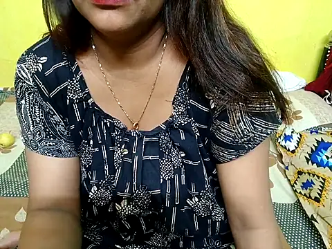 Snapshot of Sexyranibhabhi chatting on 10/27/25, 02:10 Sexyranibhabhi online show from 10/27/25, 02:10