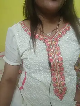Snapshot of Sexyranibhabhi chatting on 06/13/26, 03:21 Sexyranibhabhi online show from 06/13/26, 03:21