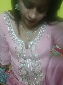 Snapshot of Sexyranibhabhi chatting on 06/15/26, 03:03 Sexyranibhabhi online show from 06/15/26, 03:03