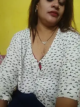 Snapshot of Sexyranibhabhi chatting on 06/22/26, 03:31 Sexyranibhabhi online show from 06/22/26, 03:31