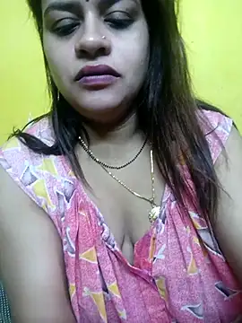 Snapshot of Sexyranibhabhi chatting on 07/05/26, 03:13 Sexyranibhabhi online show from 07/05/26, 03:13