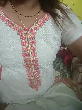 Snapshot of Sexyranibhabhi chatting on 07/26/26, 04:03 Sexyranibhabhi online show from 07/26/26, 04:03