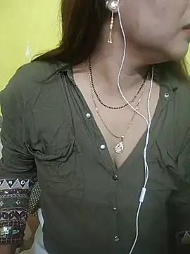 Snapshot of Sexyranibhabhi chatting on 07/27/26, 04:25 Sexyranibhabhi online show from 07/27/26, 04:25