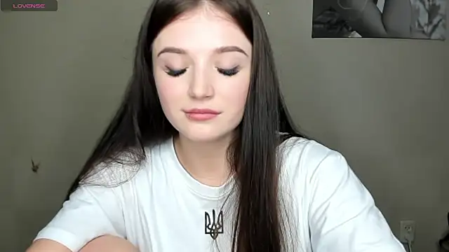 EvaaMillerr99 online show from 01/07/25, 09:35