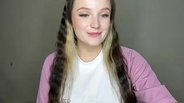 EvaaMillerr99 online show from 11/03/25, 07:59