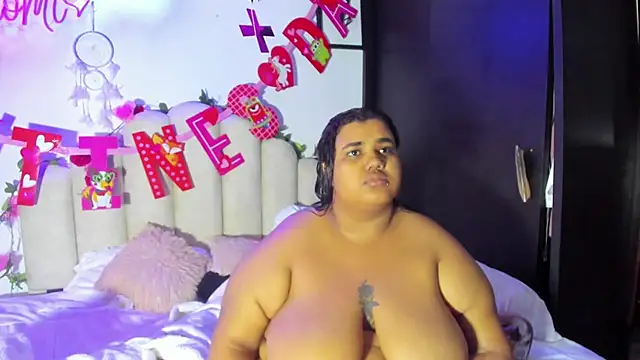 NaomiAsha online show from 02/02/25, 11:40