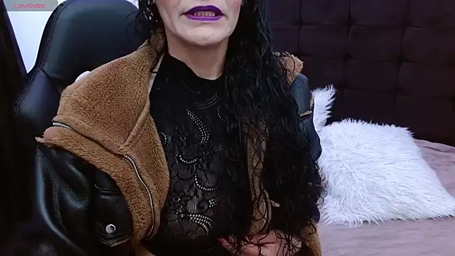 AlexandraJones  online show from 10/09/25, 11:36