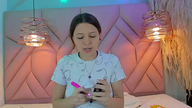 AngelaaCute  online show from 12/13/24, 12:28