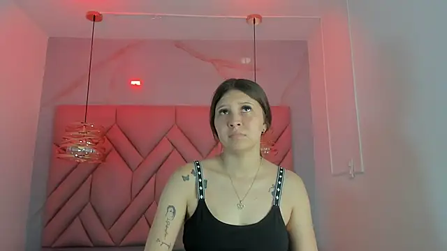 AngelaaCute  online show from 05/23/26, 06:23