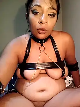 indianstormxo  online show from 02/13/25, 10:44