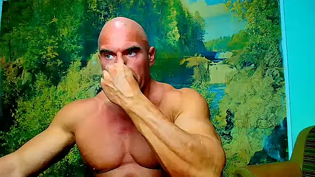 Snapshot of Etory chatting on 10/19/25, 04:02 Etory online show from 10/19/25, 04:02