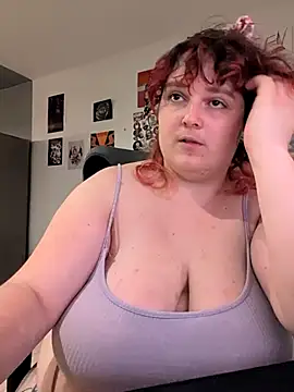 LadyRochester online show from 07/07/26, 11:53