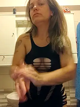 Dark Angel 22 online show from 10/03/25, 06:16