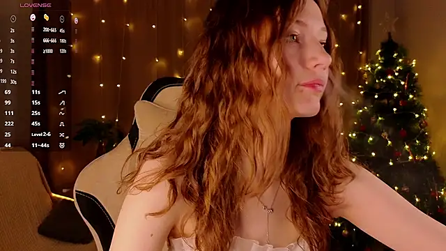AliseVine online show from 12/11/24, 06:20