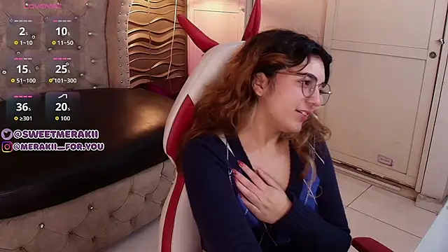 meraki fraise online show from 12/14/25, 02:33