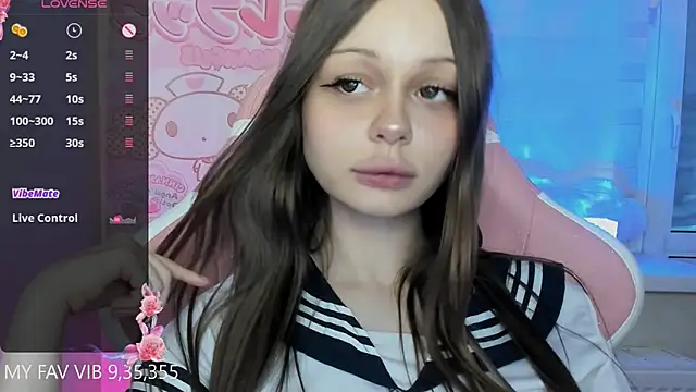 Snapshot of shy_melony chatting on 02/17/26, 01:29 shy melony online show from 02/17/26, 01:29