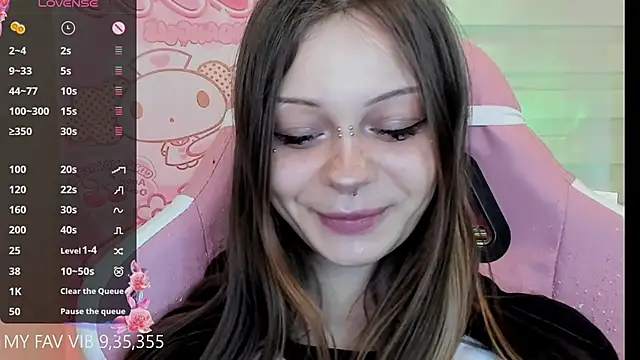 Snapshot of shy_melony chatting on 02/21/26, 02:07 shy melony online show from 02/21/26, 02:07