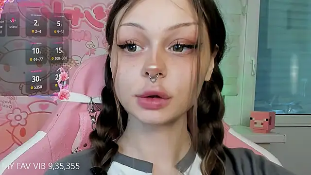 Snapshot of shy_melony chatting on 03/10/26, 02:22 shy melony online show from 03/10/26, 02:22