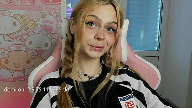Snapshot of shy_melony chatting on 04/28/26, 06:18 shy melony online show from 04/28/26, 06:18