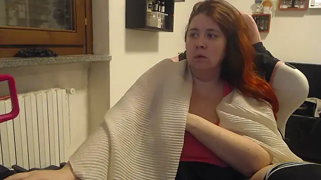 Snapshot of valerysexy chatting on 10/02/25, 09:00 valerysexy online show from 10/02/25, 09:00