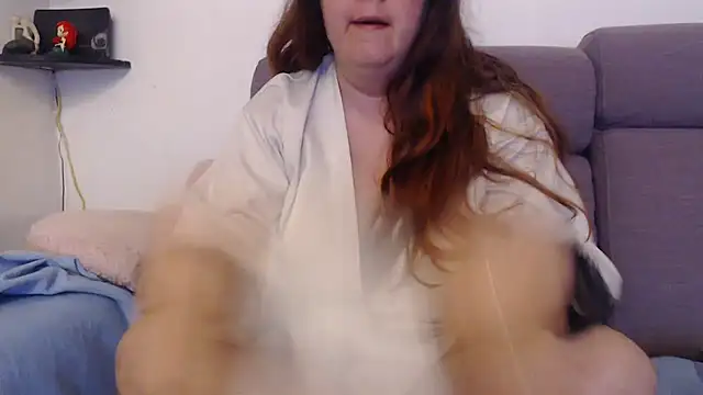 Snapshot of valerysexy chatting on 04/30/26, 08:37 valerysexy online show from 04/30/26, 08:37