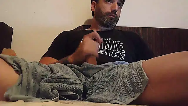 ozzypsico13 online show from 09/21/25, 03:30