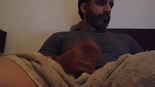 ozzypsico13 online show from 11/06/25, 02:34