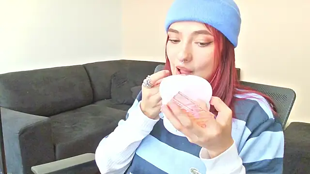 Snapshot of 3badweed3 chatting on 01/31/25, 07:40 3badweed3 online show from 01/31/25, 07:40