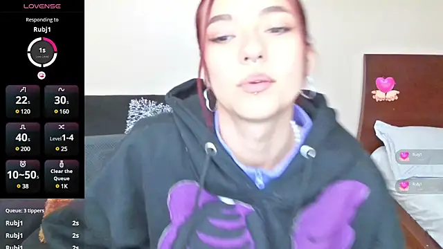 Snapshot of 3badweed3 chatting on 02/05/25, 02:05 3badweed3 online show from 02/05/25, 02:05