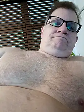 Snapshot of J83560Jason chatting on 05/11/26, 04:04 J83560Jason online show from 05/11/26, 04:04