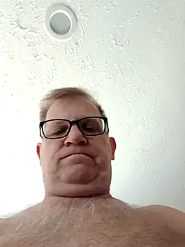 Snapshot of J83560Jason chatting on 07/08/26, 05:50 J83560Jason online show from 07/08/26, 05:50