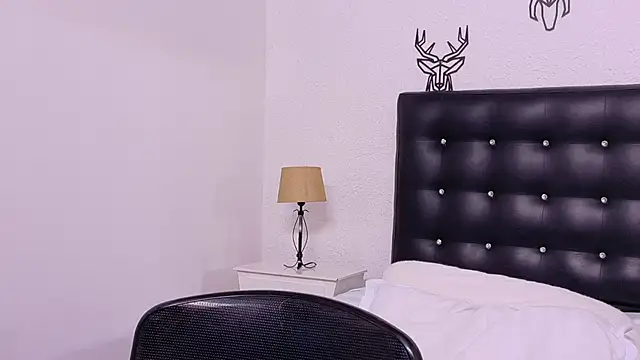Skinny hottie18 online show from 12/27/24, 04:32