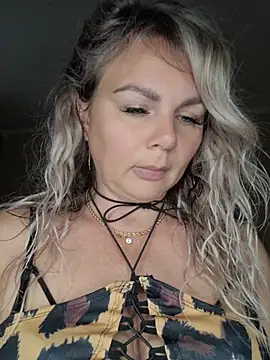 candy queeen online show from 06/06/26, 03:55