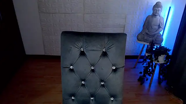 GODDESS EVANS online show from 12/02/24, 09:28