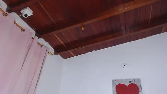 Amara Red online show from 11/14/25, 11:42