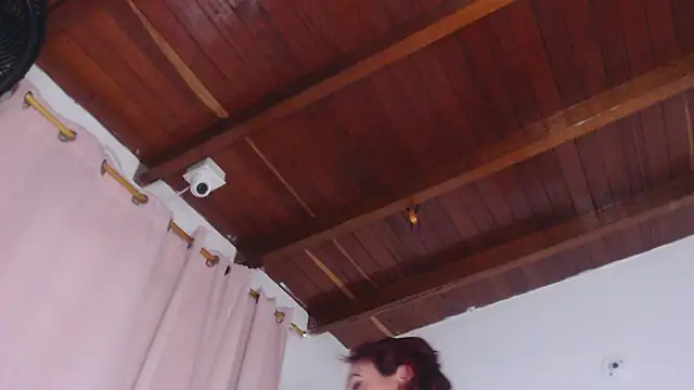 Amara Red online show from 12/03/25, 11:19