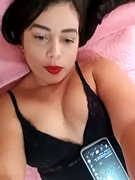Snapshot of Ceccii chatting on 03/11/25, 06:08 Ceccii online show from 03/11/25, 06:08