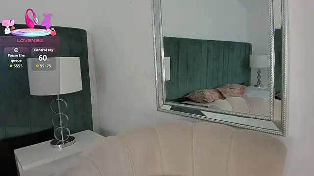 AnnyCherry  online show from 07/28/26, 08:52