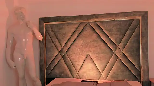 Ari sunshine  online show from 10/04/25, 06:55