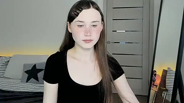 Stella Sunny online show from 05/22/26, 02:12