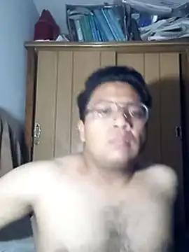 Snapshot of BefittedRadix chatting on 12/15/25, 05:34 BefittedRadix online show from 12/15/25, 05:34